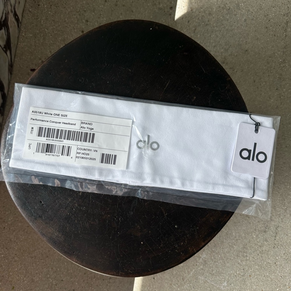 Alo yoga white headband